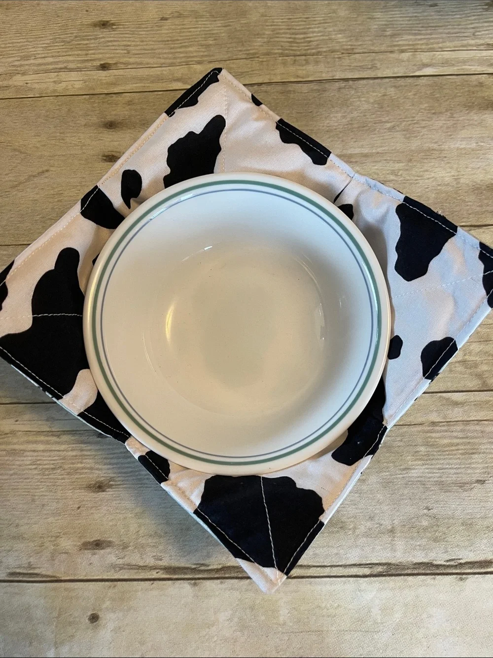 Microwave Bowl Cozy Farm/Cows/Pigs Reversible